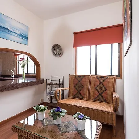 Apartment Fronton Whale *