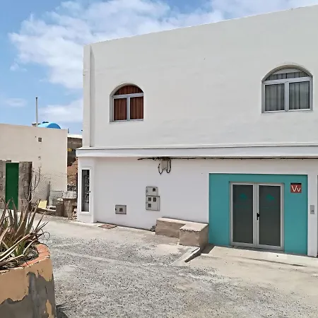 Fronton Whale Apartment Galdar