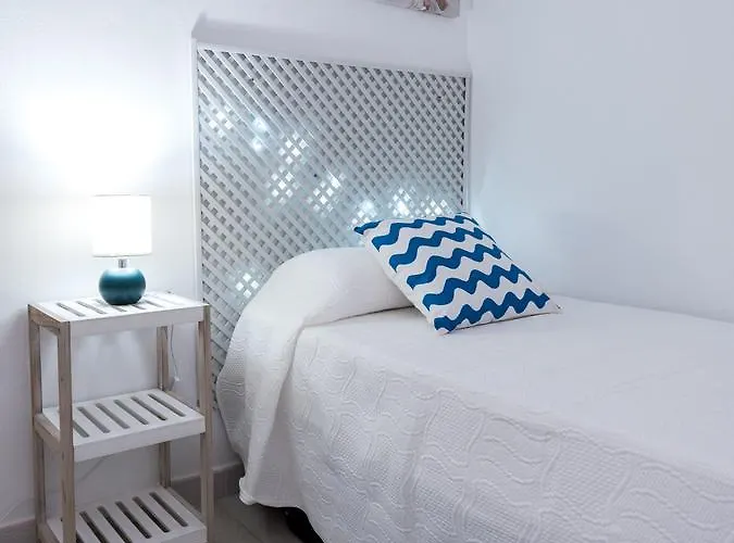 Fronton Whale Gáldar