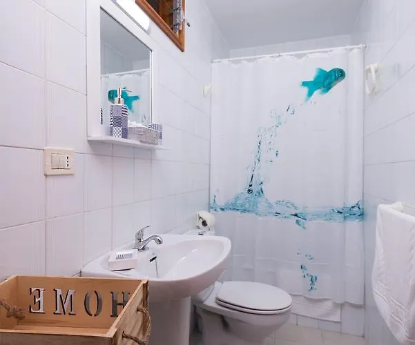 Fronton Whale Gáldar